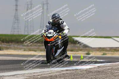 media/Aug-03-2025-TrackDaz (Sun) [[bf4a71acf9]]/C Group/1240pm (Wheelie Bump)/